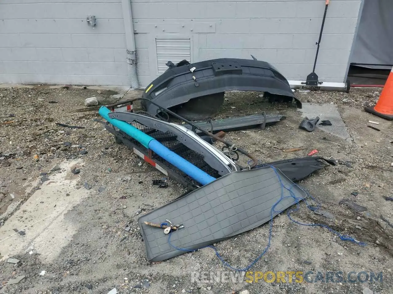 13 Photograph of a damaged car 1GNSKBKC9LR226552 CHEVROLET TAHOE 2020