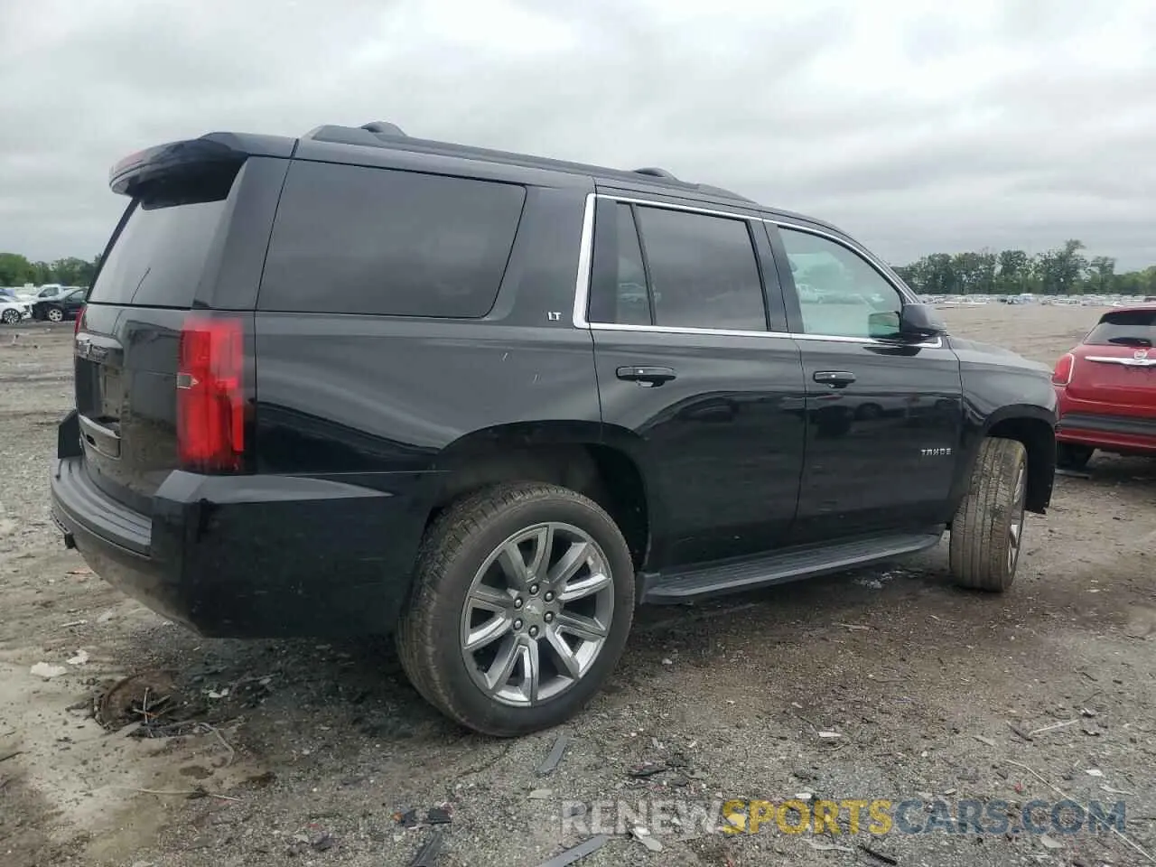 3 Photograph of a damaged car 1GNSKBKC9LR226552 CHEVROLET TAHOE 2020