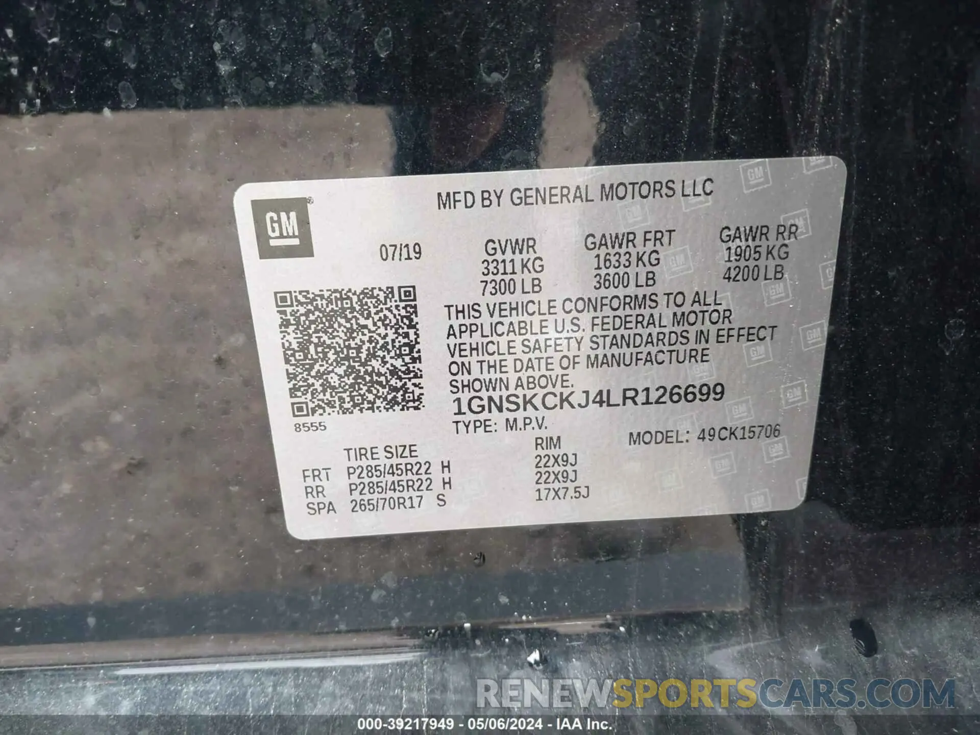 9 Photograph of a damaged car 1GNSKCKJ4LR126699 CHEVROLET TAHOE 2020