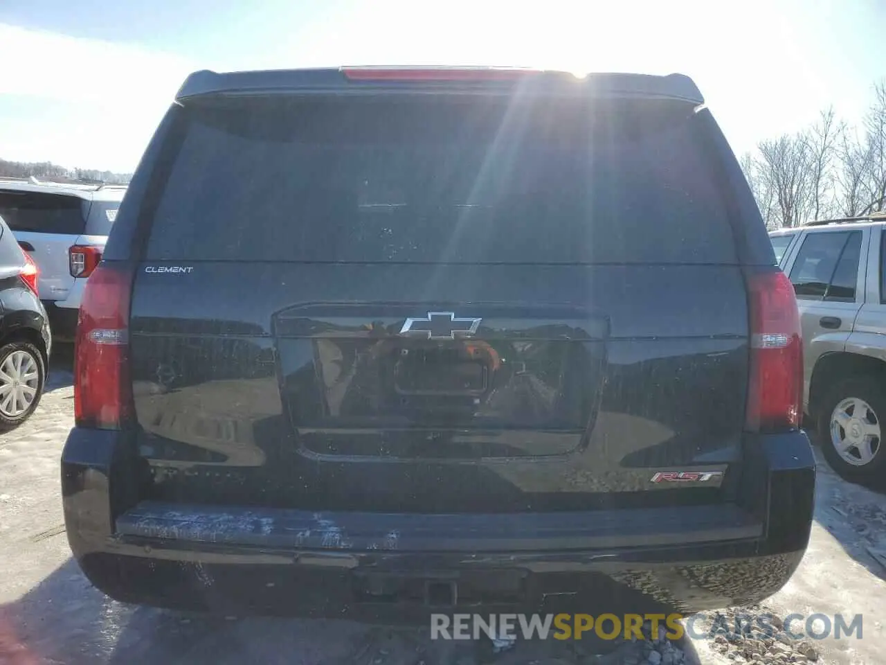 6 Photograph of a damaged car 1GNSKCKJ5LR169805 CHEVROLET TAHOE 2020