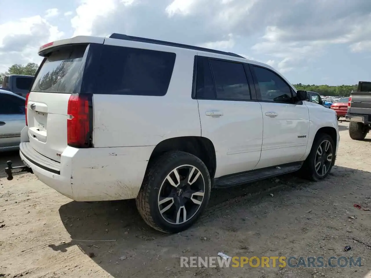 3 Photograph of a damaged car 1GNSKCKJ5LR203810 CHEVROLET TAHOE 2020