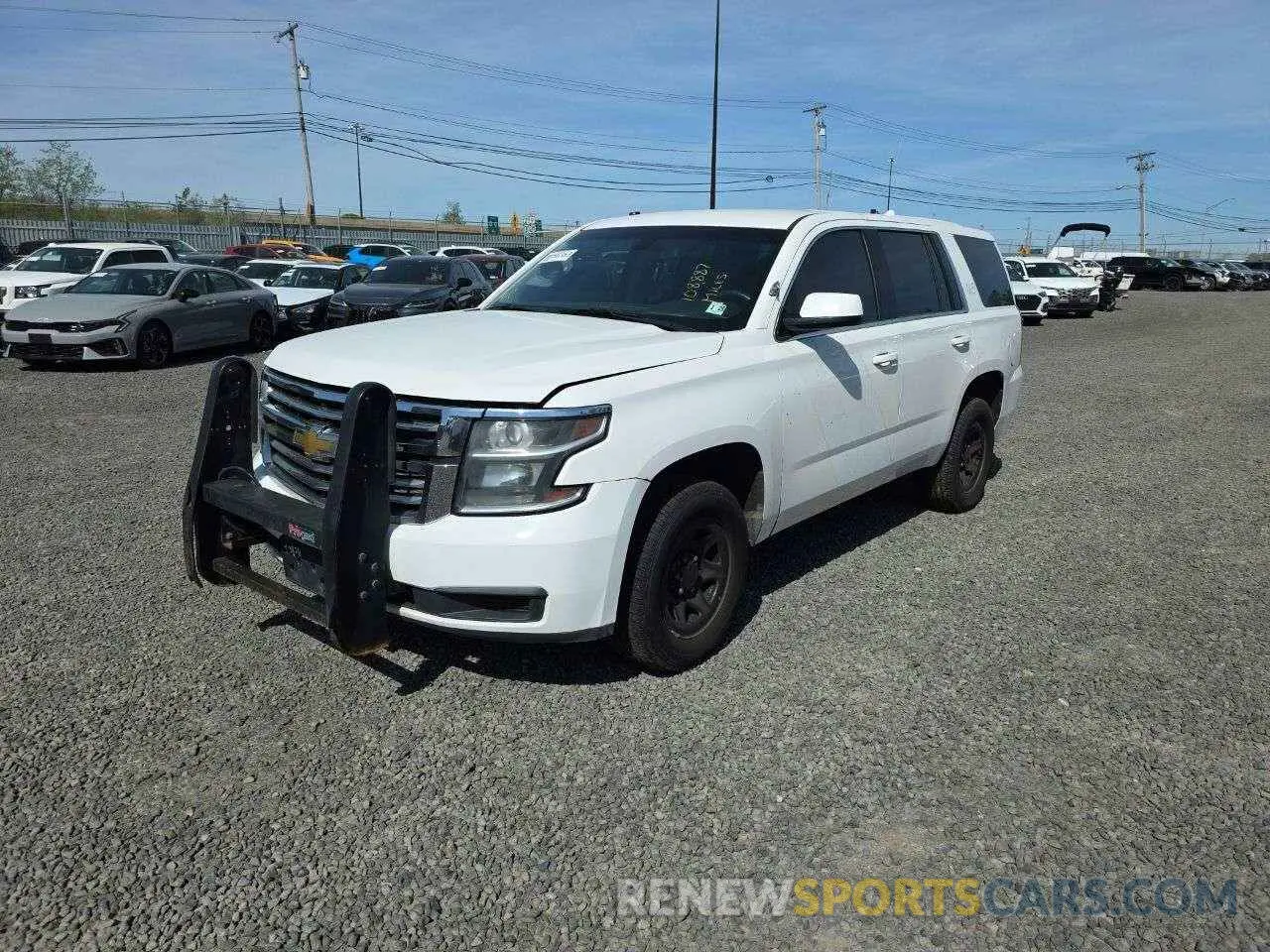 1 Photograph of a damaged car 1GNSKDEC1LR229808 CHEVROLET TAHOE 2020