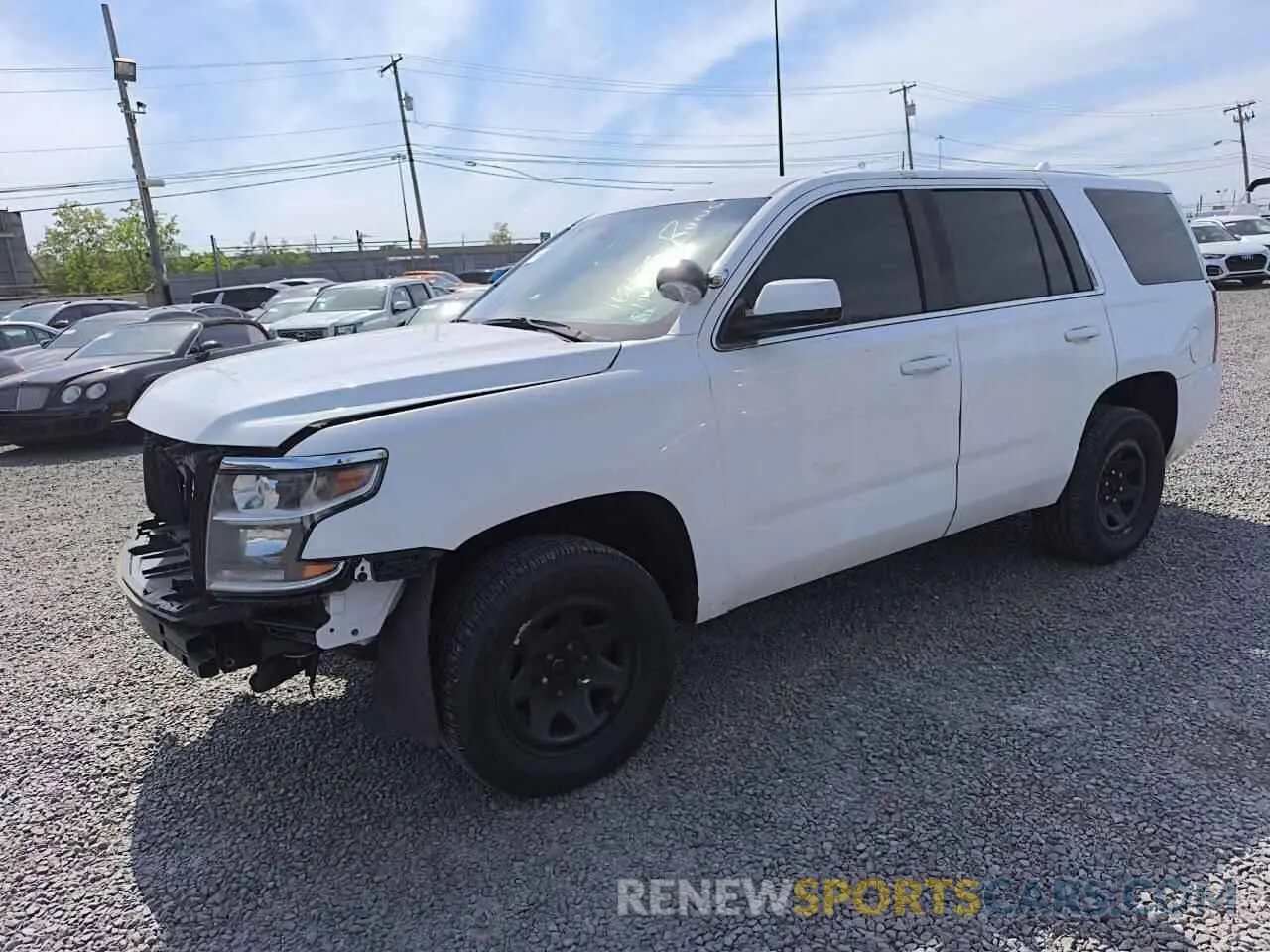 1 Photograph of a damaged car 1GNSKDEC3LR188386 CHEVROLET TAHOE 2020