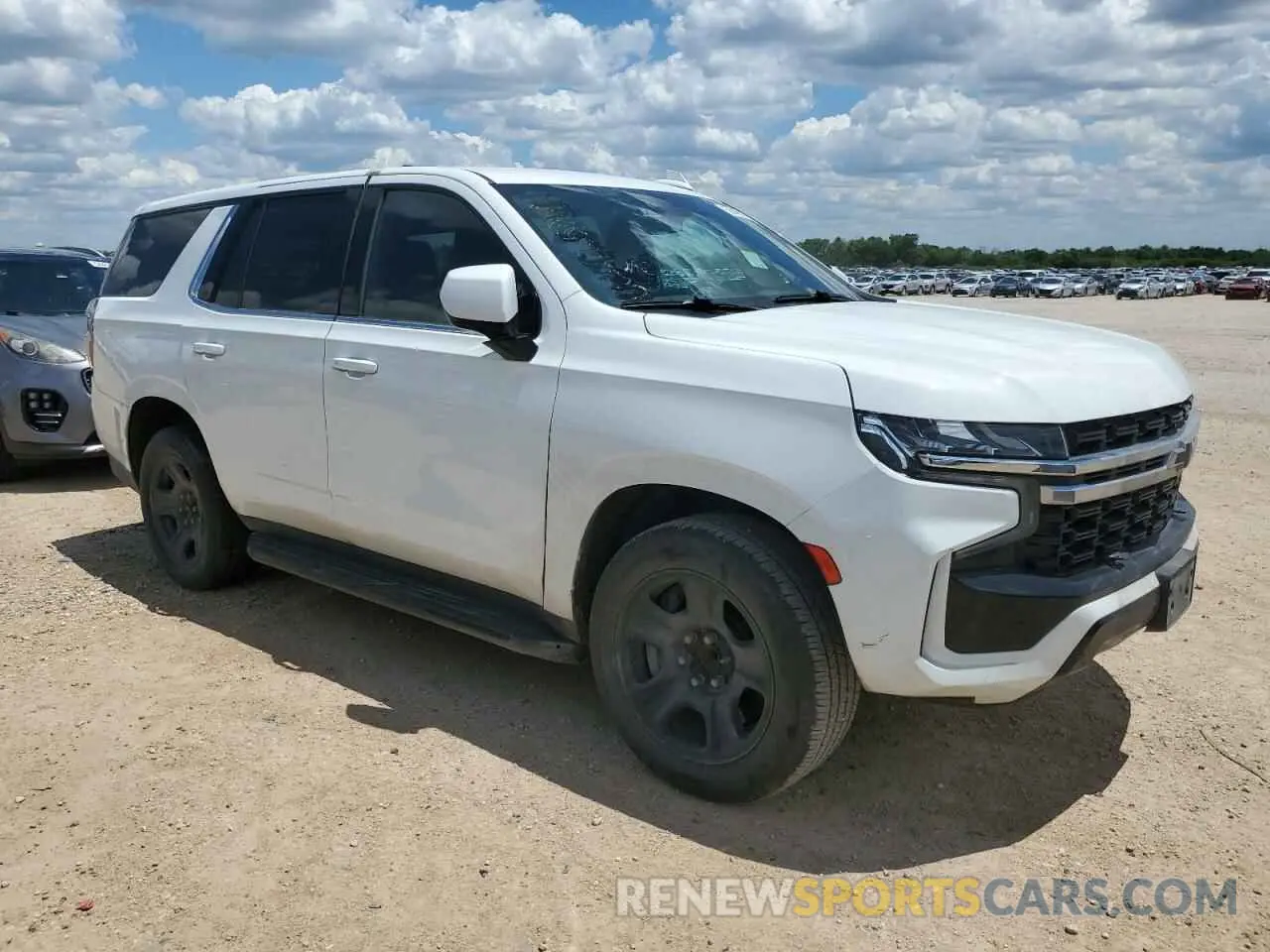 4 Photograph of a damaged car 1GBSCLED3MR296330 CHEVROLET TAHOE 2021