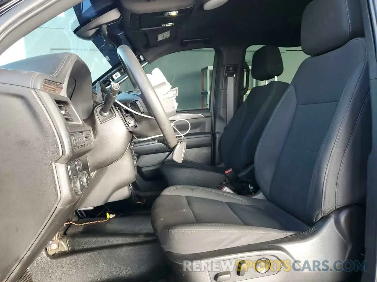 7 Photograph of a damaged car 1GNSCLED5MR291598 CHEVROLET TAHOE 2021