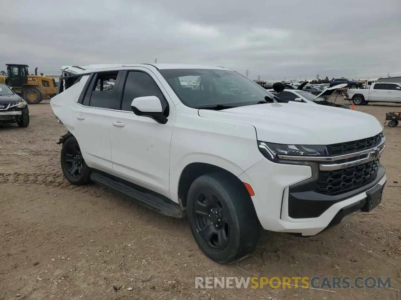 4 Photograph of a damaged car 1GNSCLED8MR467155 CHEVROLET TAHOE 2021