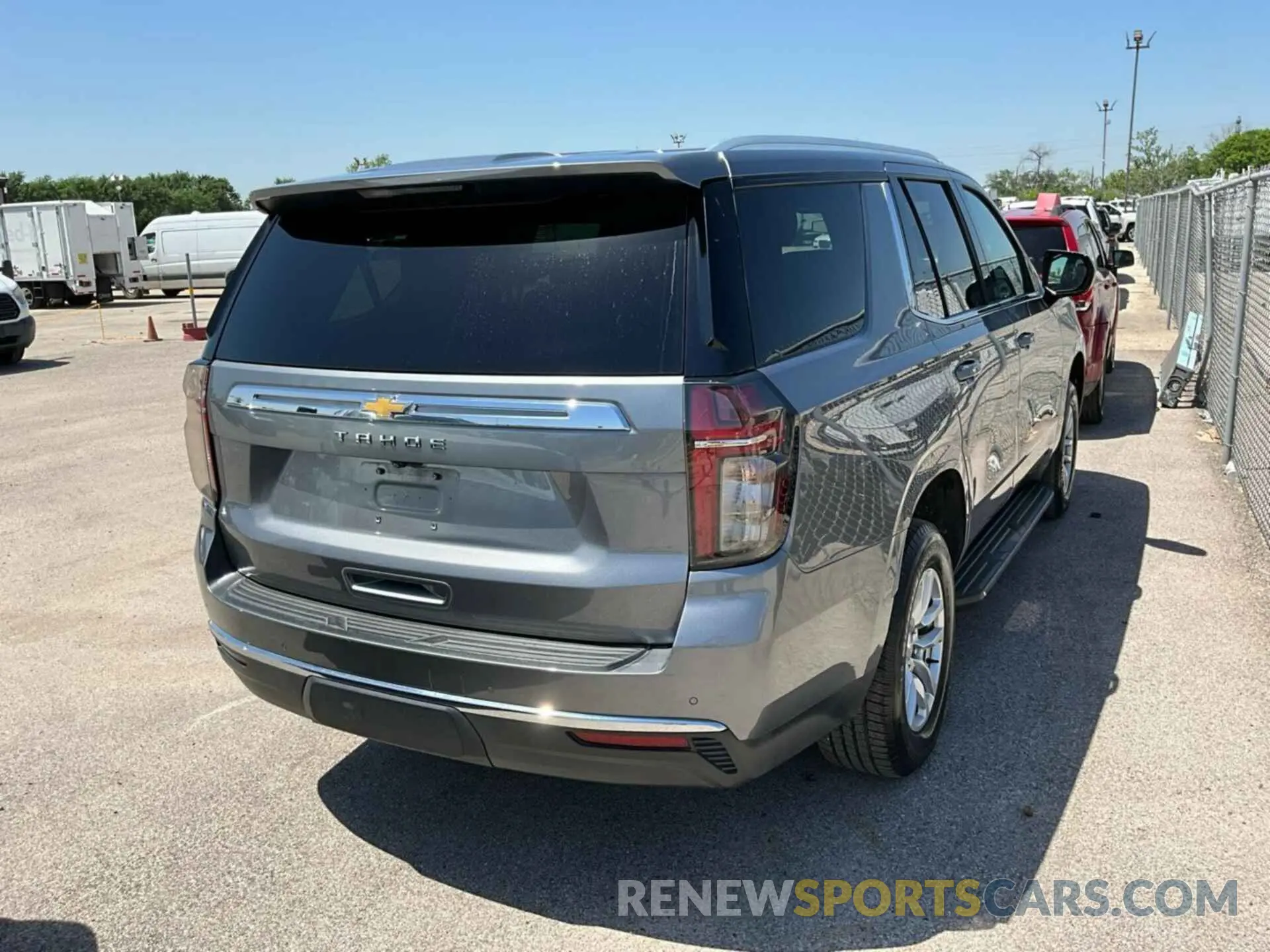 4 Photograph of a damaged car 1GNSCMKD2MR248993 CHEVROLET TAHOE 2021