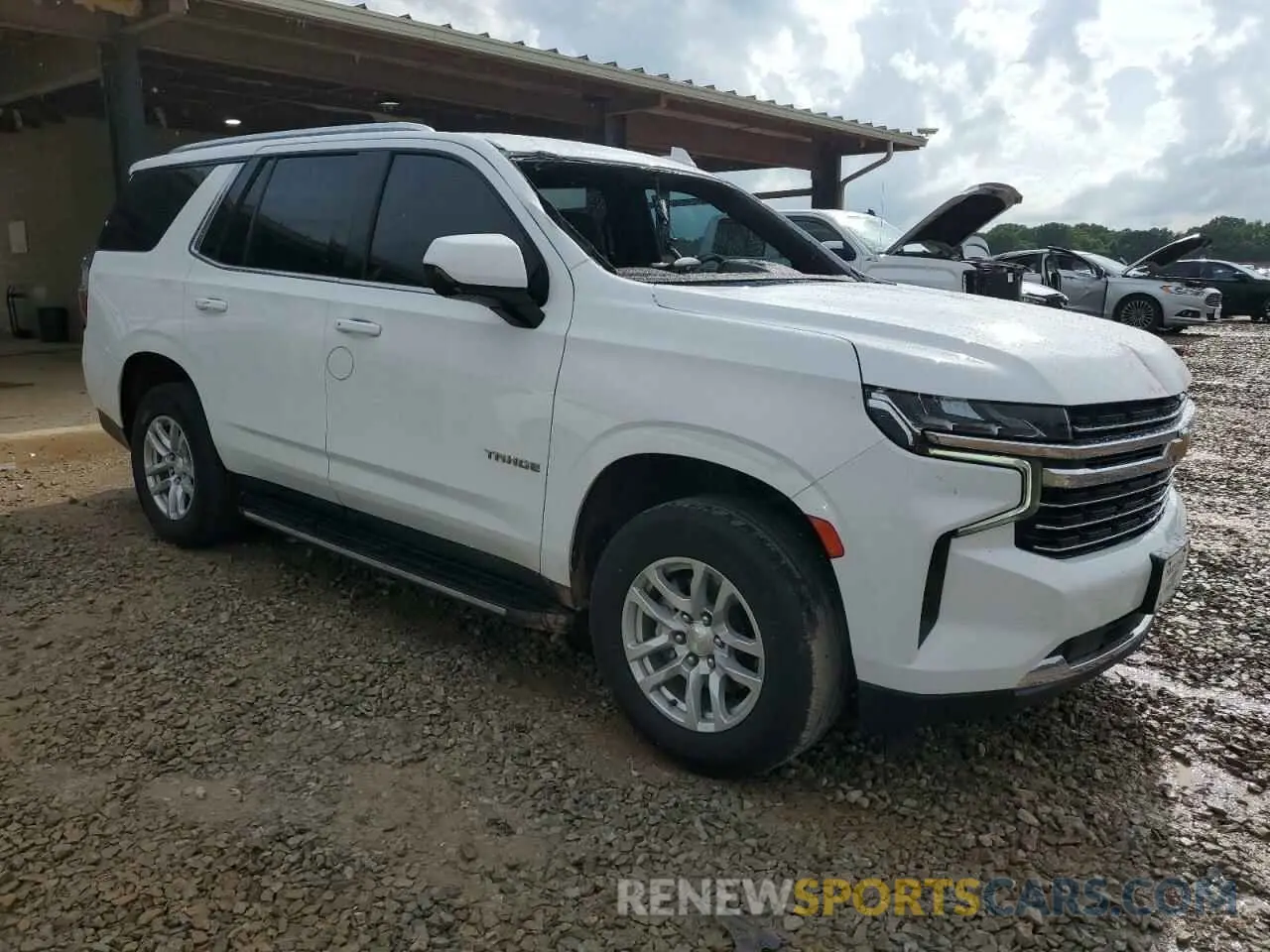 4 Photograph of a damaged car 1GNSCNKD0MR418886 CHEVROLET TAHOE 2021