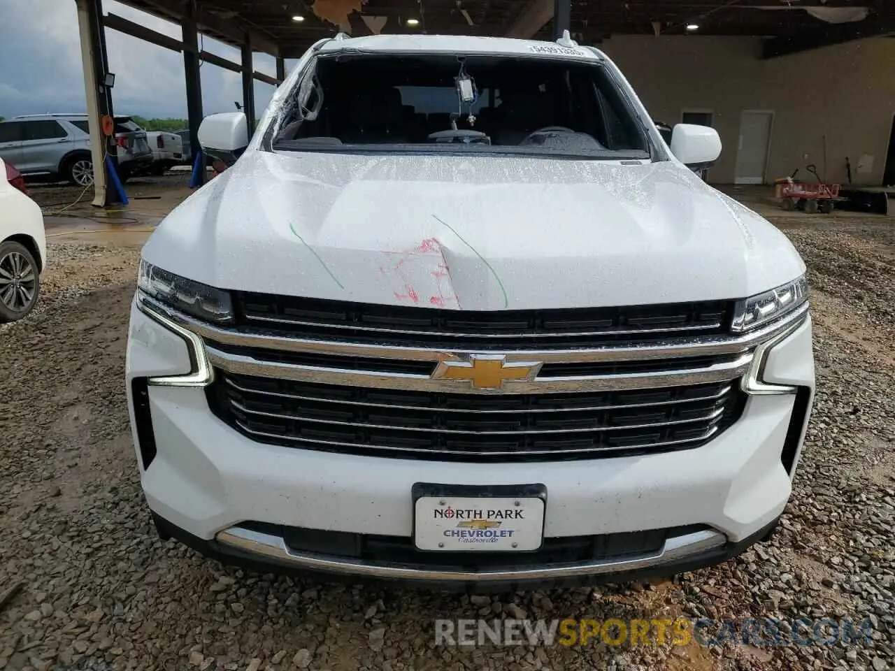 5 Photograph of a damaged car 1GNSCNKD0MR418886 CHEVROLET TAHOE 2021