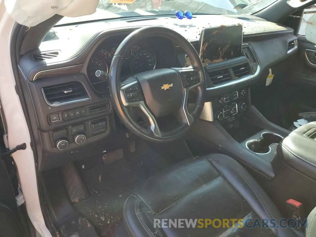 8 Photograph of a damaged car 1GNSCNKD1MR363008 CHEVROLET TAHOE 2021