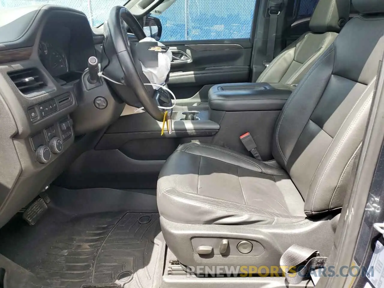 7 Photograph of a damaged car 1GNSCNKD5MR110516 CHEVROLET TAHOE 2021