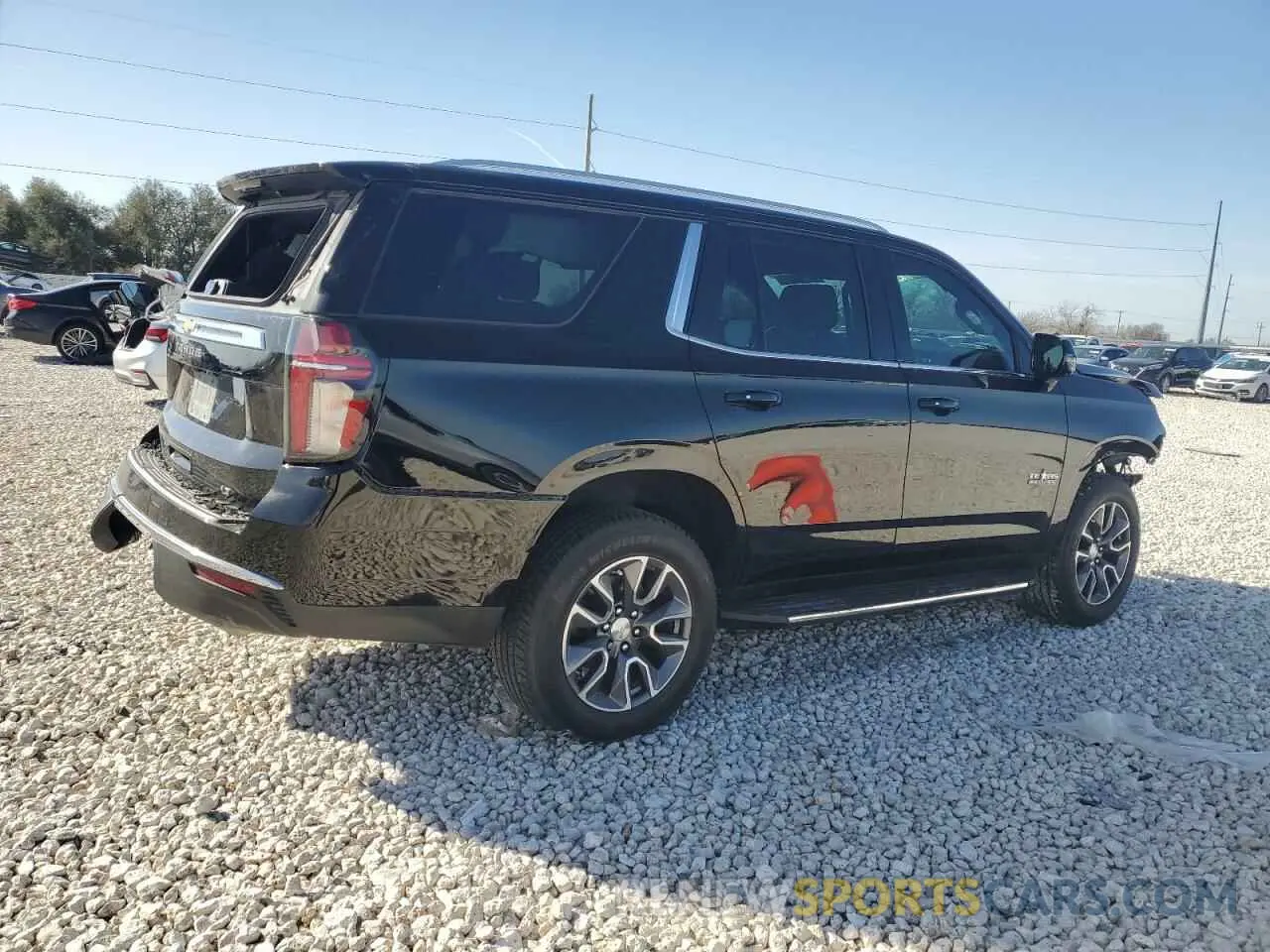 3 Photograph of a damaged car 1GNSCNKD7MR136017 CHEVROLET TAHOE 2021