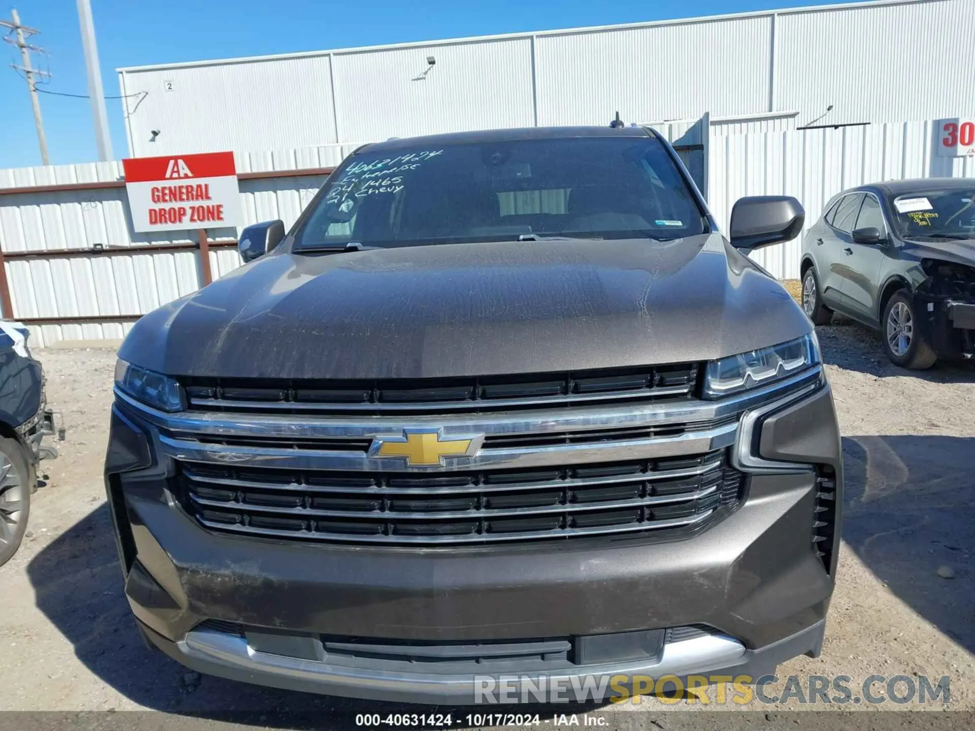 11 Photograph of a damaged car 1GNSCNKD9MR266140 CHEVROLET TAHOE 2021