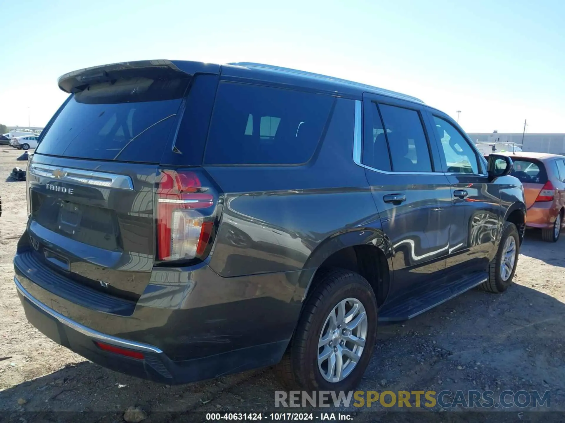 4 Photograph of a damaged car 1GNSCNKD9MR266140 CHEVROLET TAHOE 2021