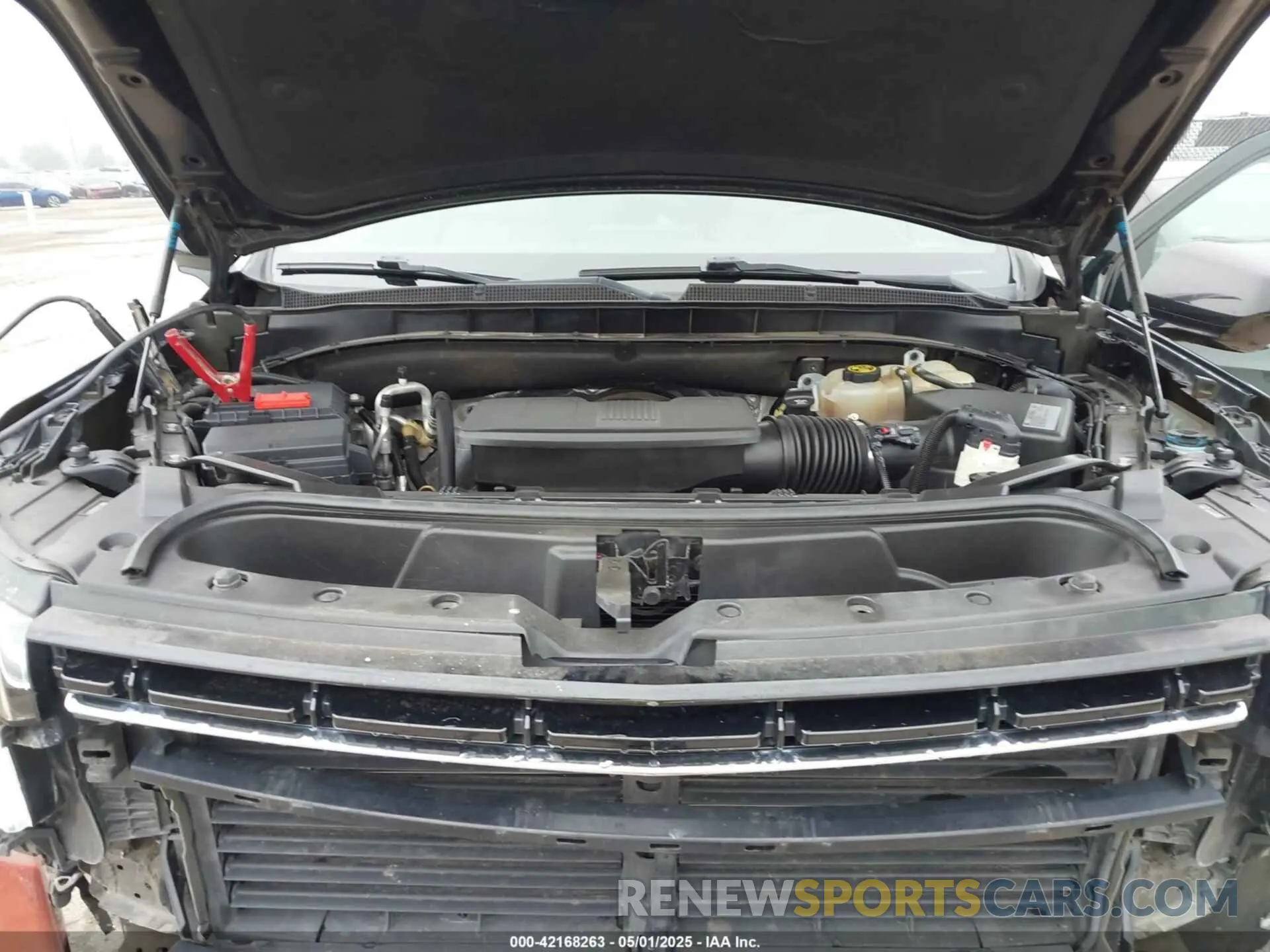 10 Photograph of a damaged car 1GNSCNKDXMR172381 CHEVROLET TAHOE 2021