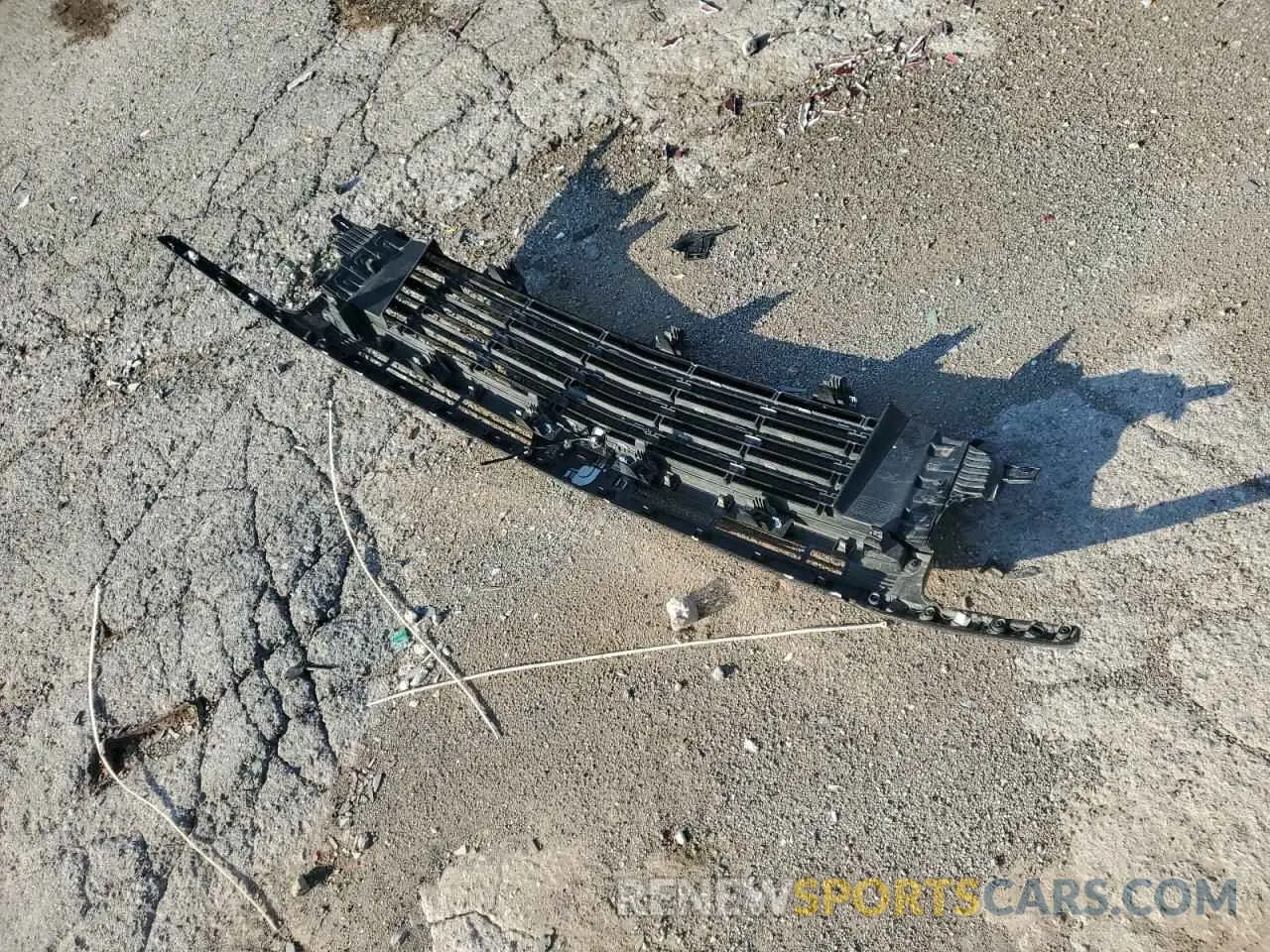 13 Photograph of a damaged car 1GNSCNKT0MR307343 CHEVROLET TAHOE 2021