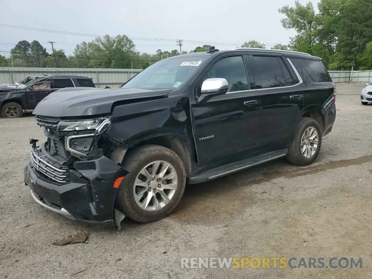 1 Photograph of a damaged car 1GNSCSKD1MR104260 CHEVROLET TAHOE 2021