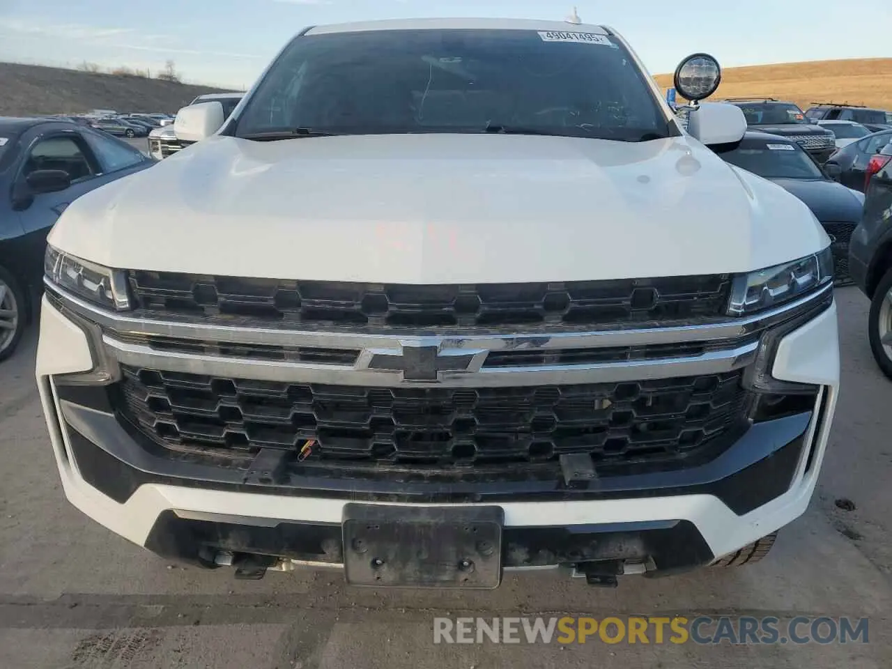 5 Photograph of a damaged car 1GNSKLED1MR360113 CHEVROLET TAHOE 2021