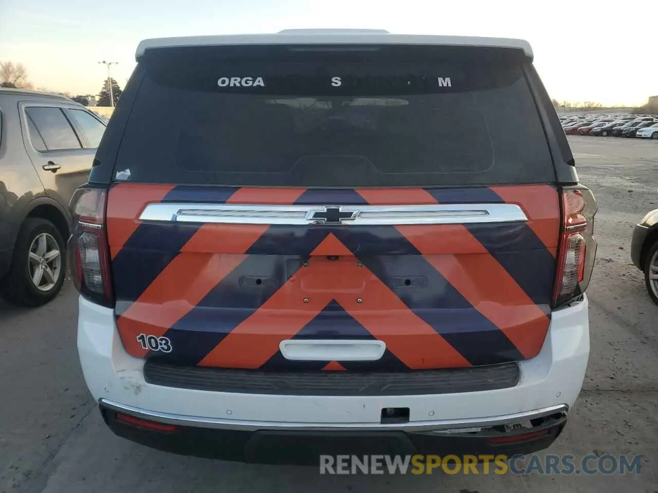 6 Photograph of a damaged car 1GNSKLED1MR360113 CHEVROLET TAHOE 2021