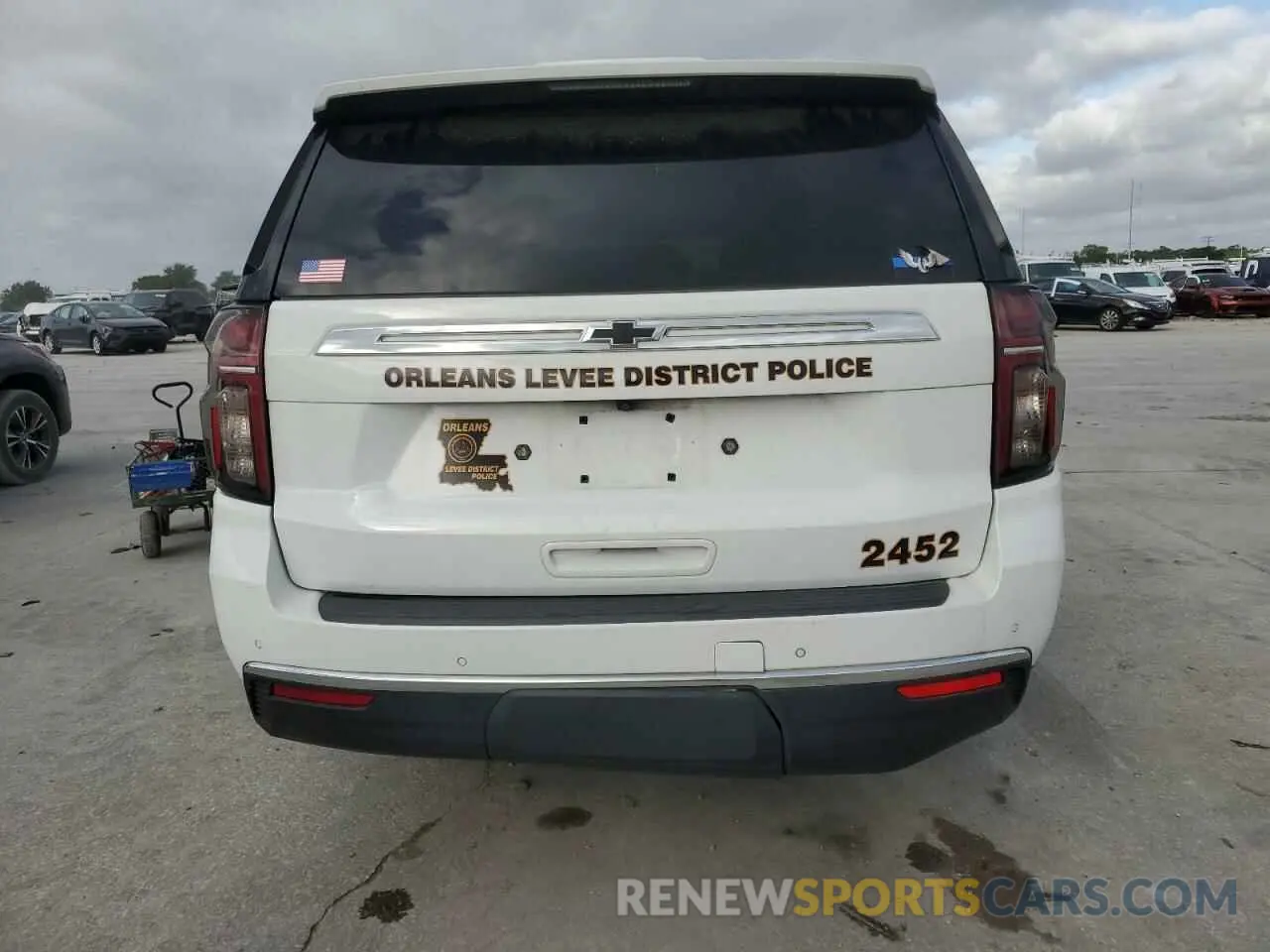 6 Photograph of a damaged car 1GNSKLED4MR443776 CHEVROLET TAHOE 2021