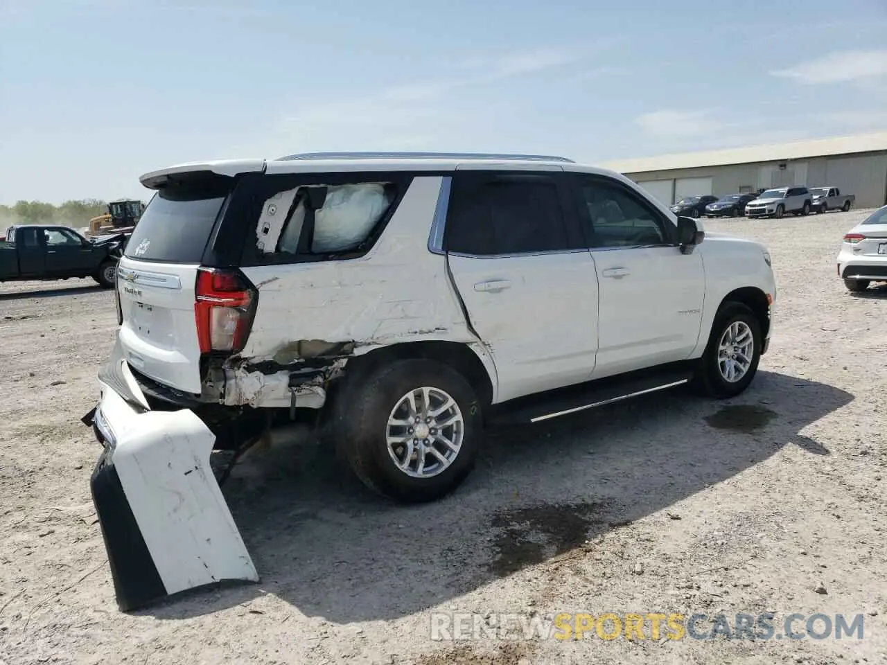 3 Photograph of a damaged car 1GNSKMKD0MR315982 CHEVROLET TAHOE 2021