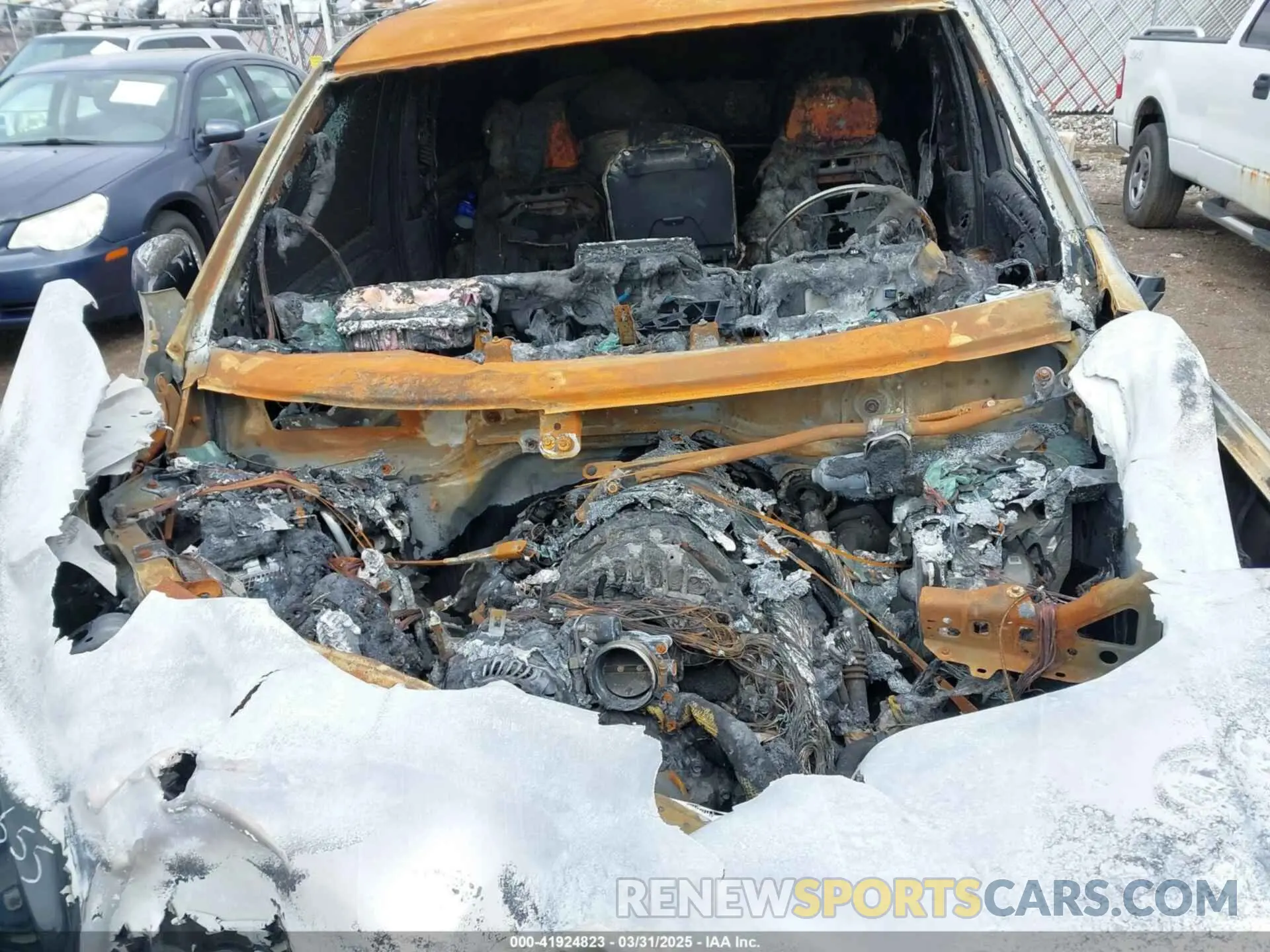 10 Photograph of a damaged car 1GNSKMKD1MR290459 CHEVROLET TAHOE 2021