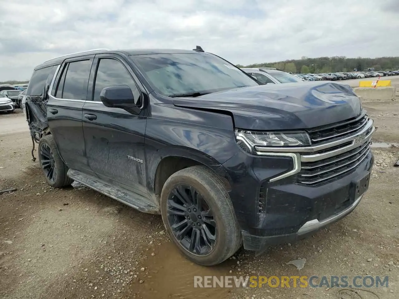 4 Photograph of a damaged car 1GNSKNKD0MR253098 CHEVROLET TAHOE 2021