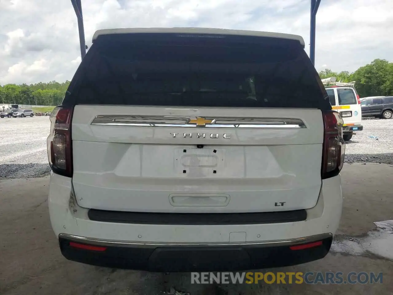 6 Photograph of a damaged car 1GNSKNKD0MR284965 CHEVROLET TAHOE 2021