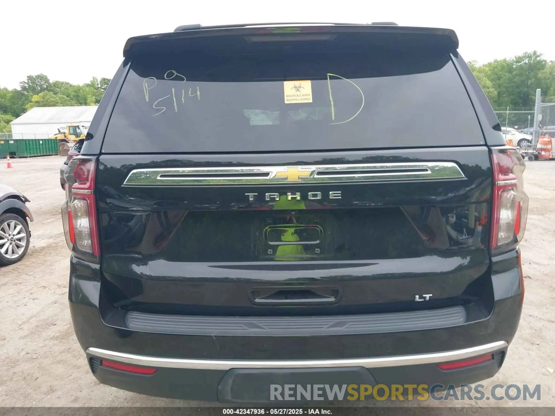 16 Photograph of a damaged car 1GNSKNKD0MR372236 CHEVROLET TAHOE 2021