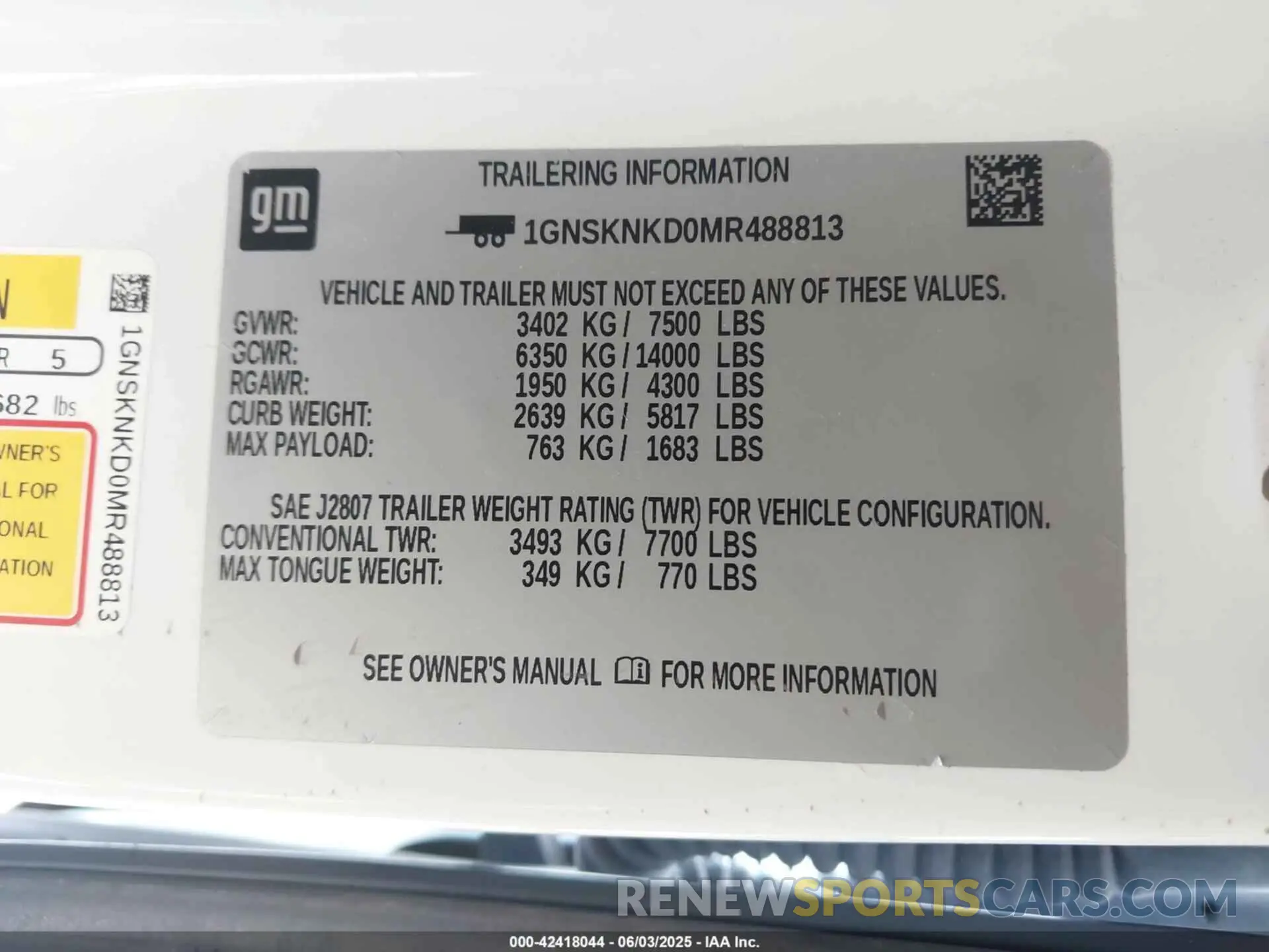 9 Photograph of a damaged car 1GNSKNKD0MR488813 CHEVROLET TAHOE 2021