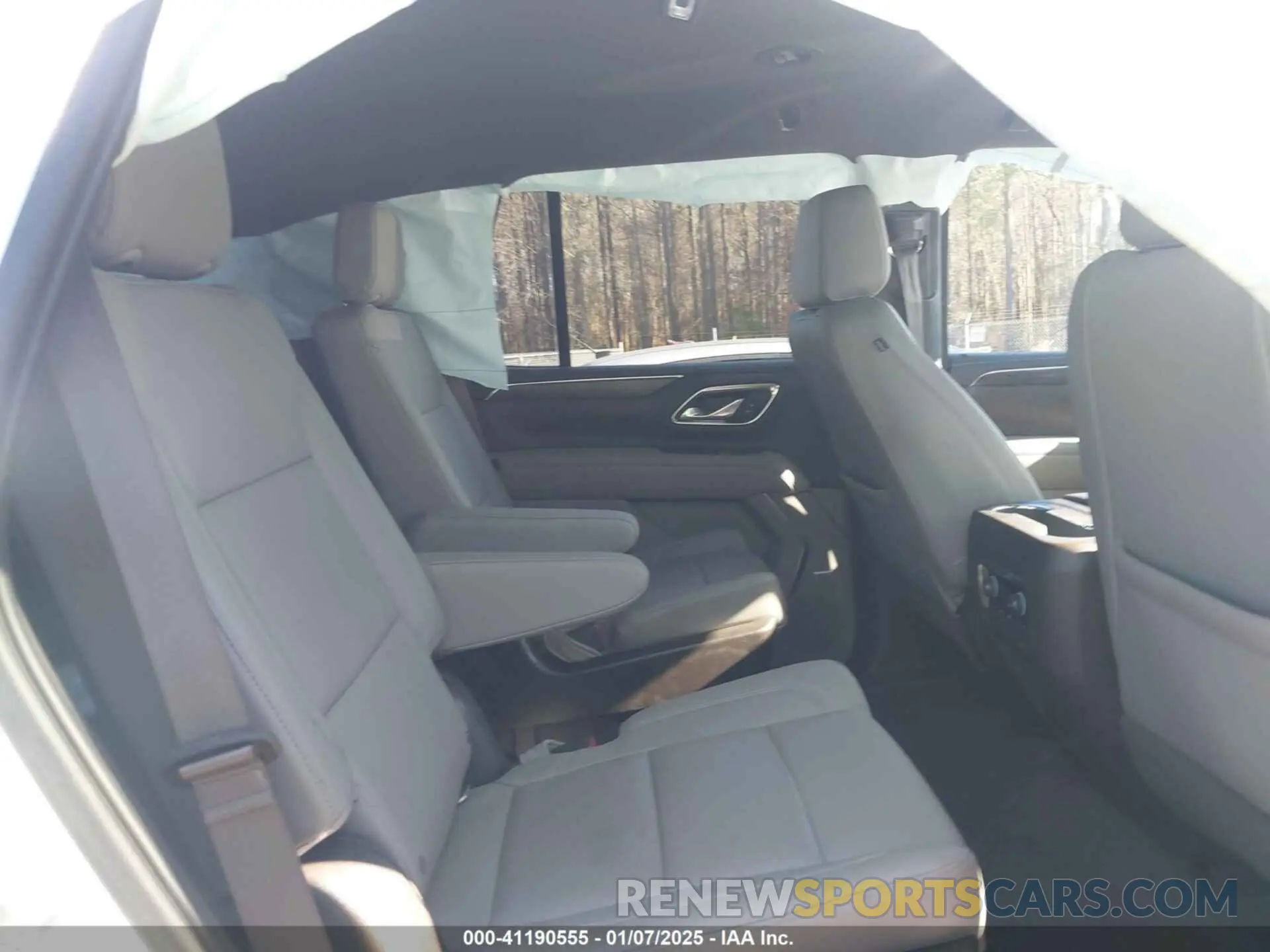 8 Photograph of a damaged car 1GNSKNKD1MR184194 CHEVROLET TAHOE 2021