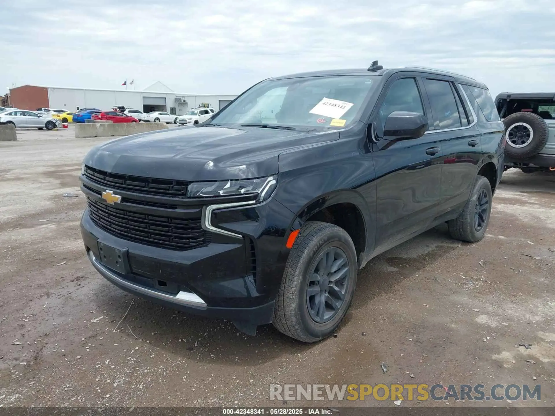 2 Photograph of a damaged car 1GNSKNKD2MR120746 CHEVROLET TAHOE 2021