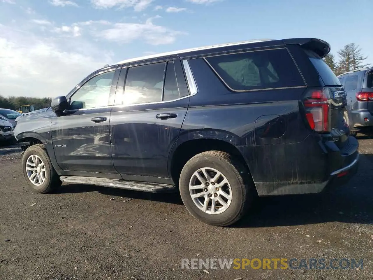 2 Photograph of a damaged car 1GNSKNKD2MR362677 CHEVROLET TAHOE 2021