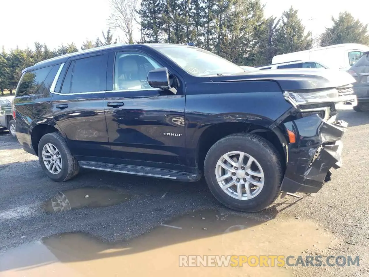 4 Photograph of a damaged car 1GNSKNKD2MR362677 CHEVROLET TAHOE 2021