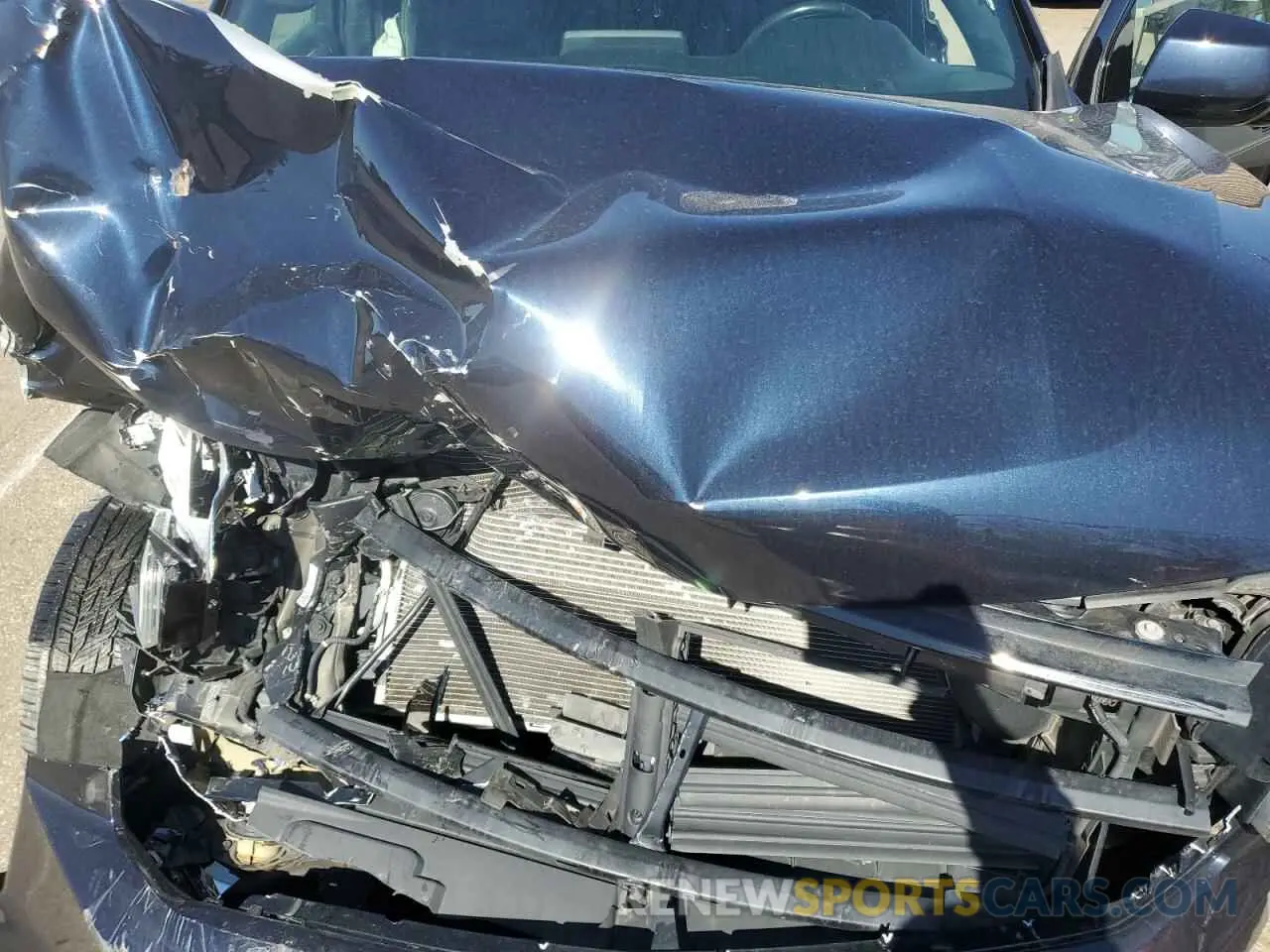 14 Photograph of a damaged car 1GNSKNKD4MR126368 CHEVROLET TAHOE 2021