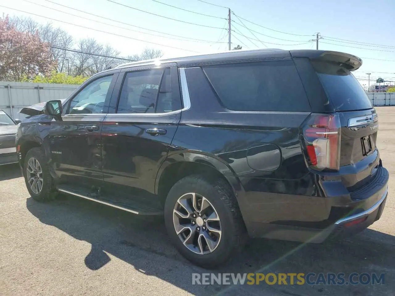 2 Photograph of a damaged car 1GNSKNKD4MR126368 CHEVROLET TAHOE 2021