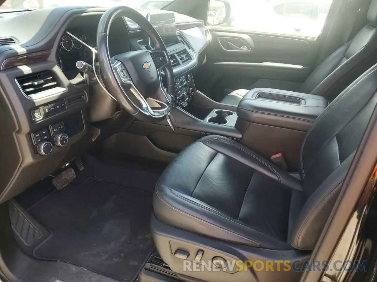 7 Photograph of a damaged car 1GNSKNKD4MR262628 CHEVROLET TAHOE 2021