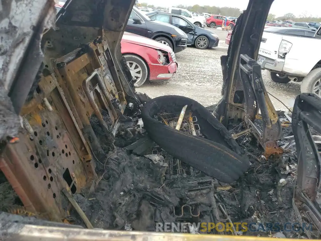11 Photograph of a damaged car 1GNSKNKD7MR263725 CHEVROLET TAHOE 2021