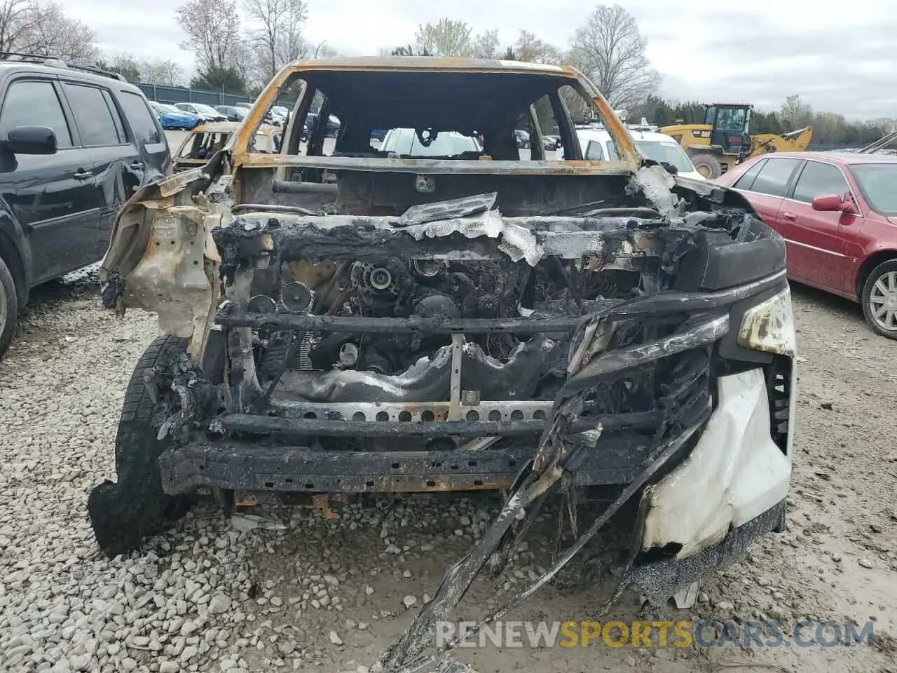 5 Photograph of a damaged car 1GNSKNKD7MR263725 CHEVROLET TAHOE 2021