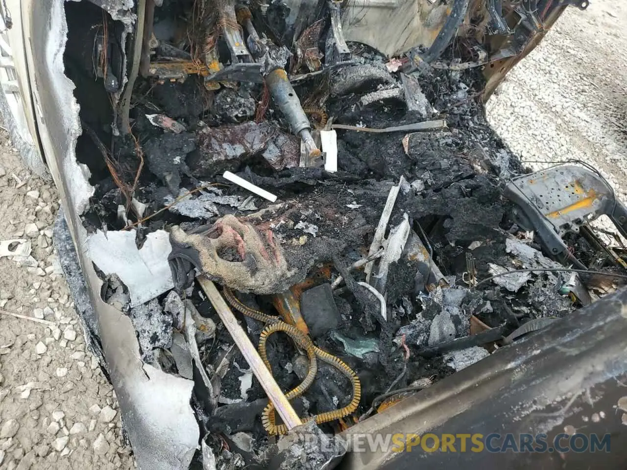 8 Photograph of a damaged car 1GNSKNKD7MR263725 CHEVROLET TAHOE 2021