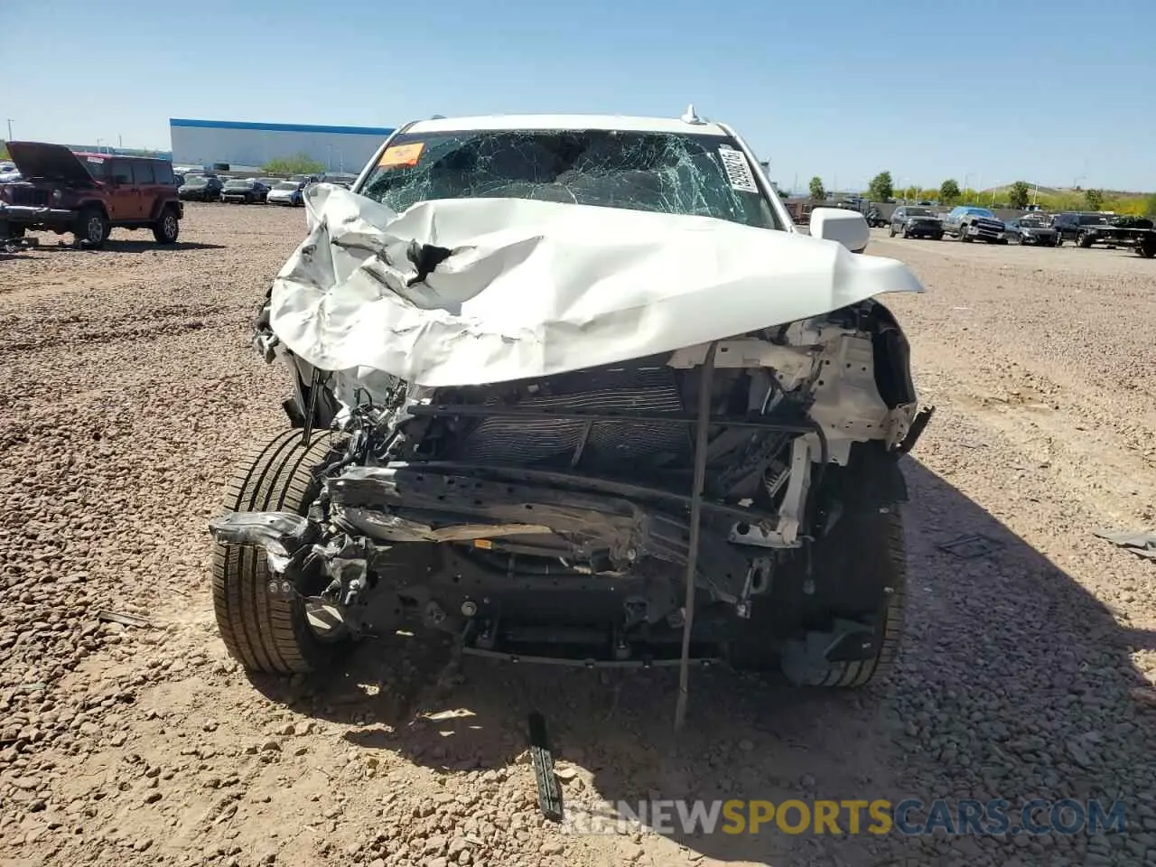 5 Photograph of a damaged car 1GNSKNKD8MR231429 CHEVROLET TAHOE 2021