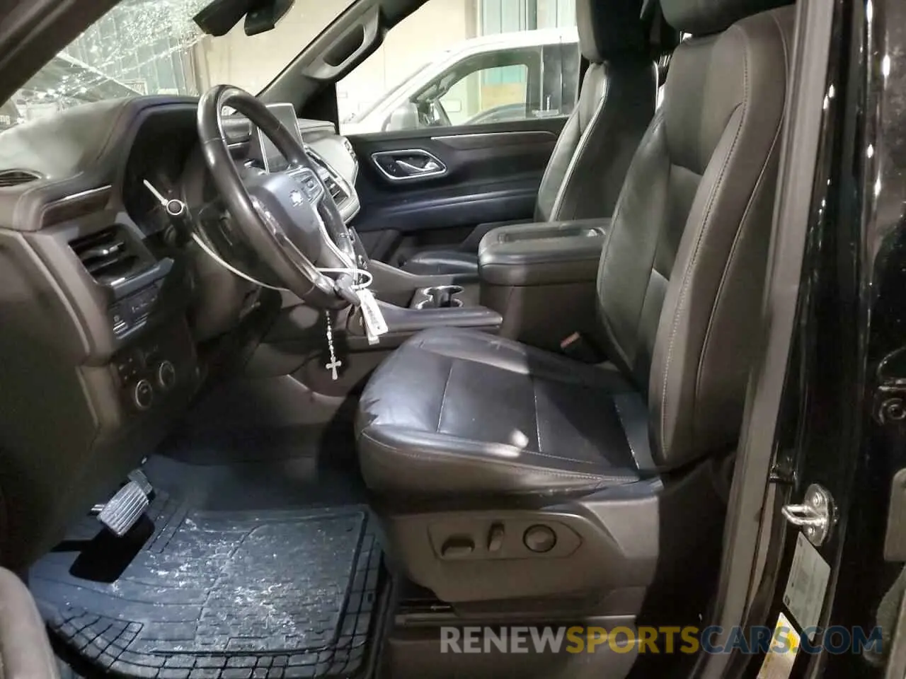 7 Photograph of a damaged car 1GNSKNKD8MR394503 CHEVROLET TAHOE 2021
