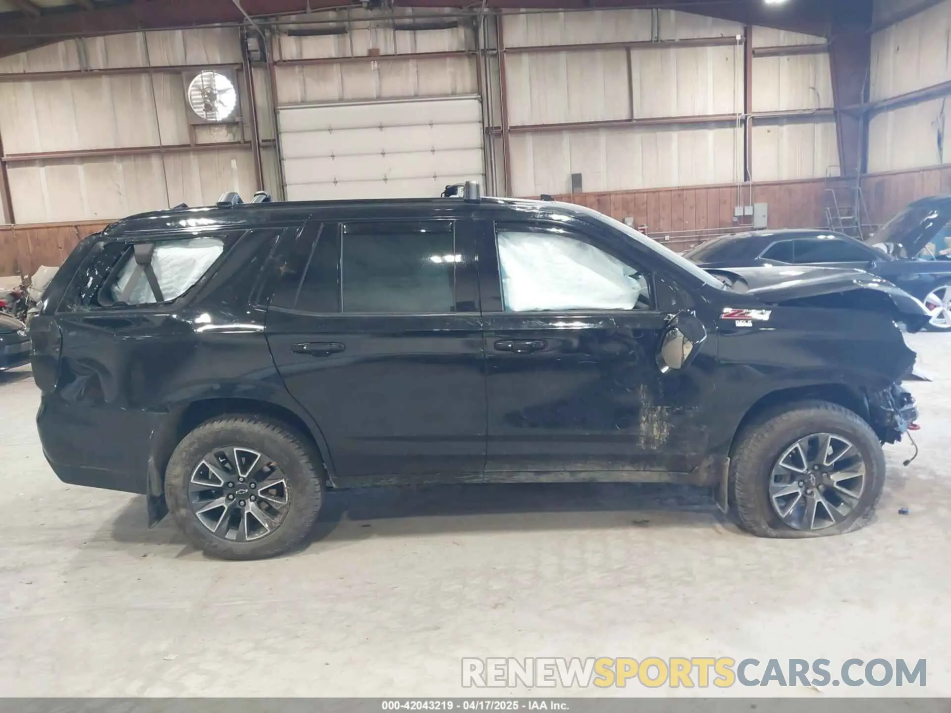 12 Photograph of a damaged car 1GNSKPKD0MR109854 CHEVROLET TAHOE 2021