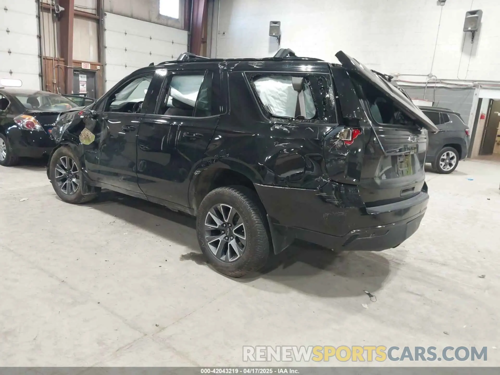 3 Photograph of a damaged car 1GNSKPKD0MR109854 CHEVROLET TAHOE 2021