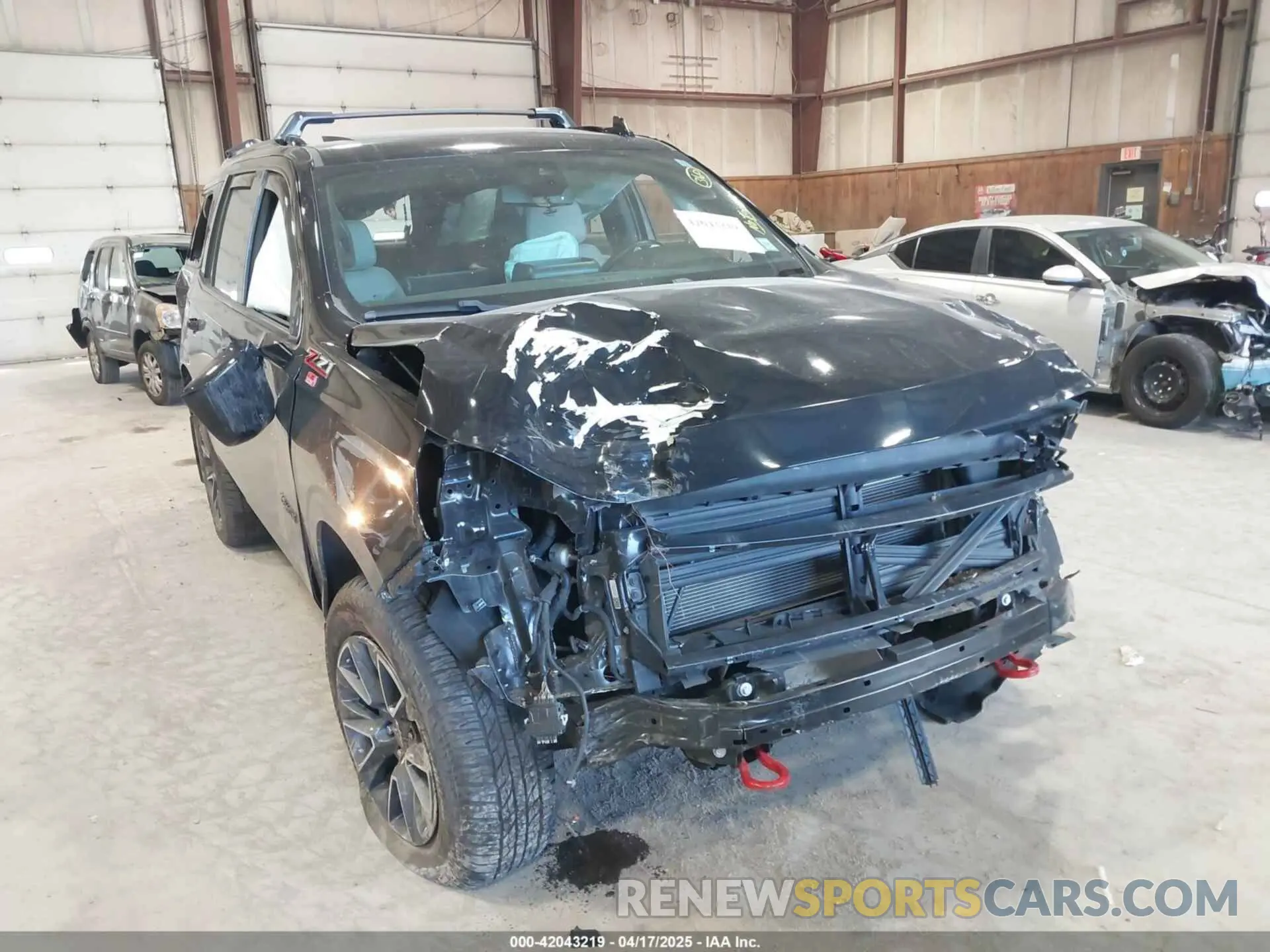 6 Photograph of a damaged car 1GNSKPKD0MR109854 CHEVROLET TAHOE 2021