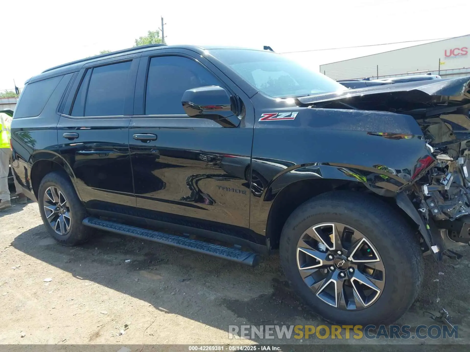 14 Photograph of a damaged car 1GNSKPKD1MR313689 CHEVROLET TAHOE 2021
