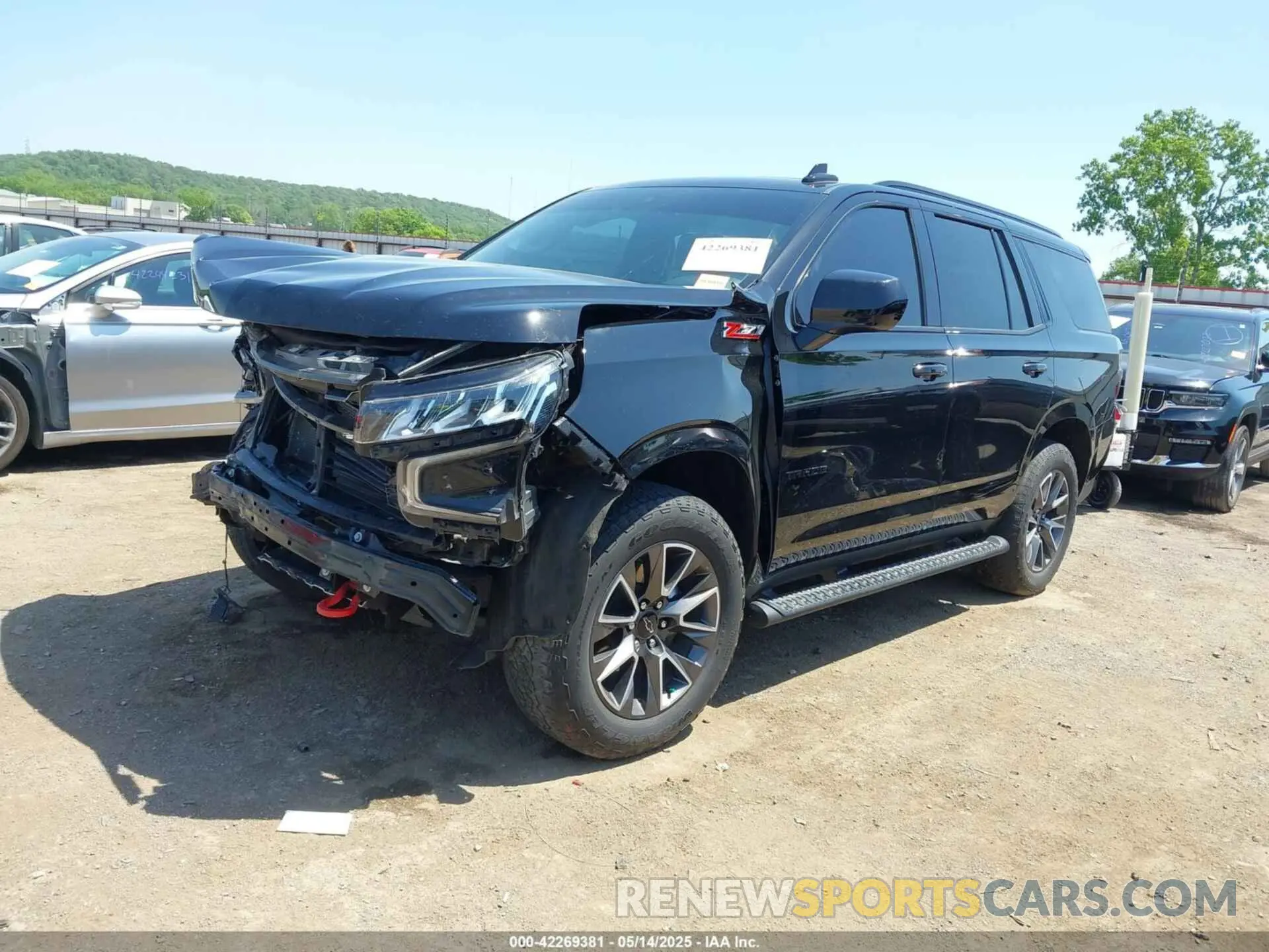 2 Photograph of a damaged car 1GNSKPKD1MR313689 CHEVROLET TAHOE 2021