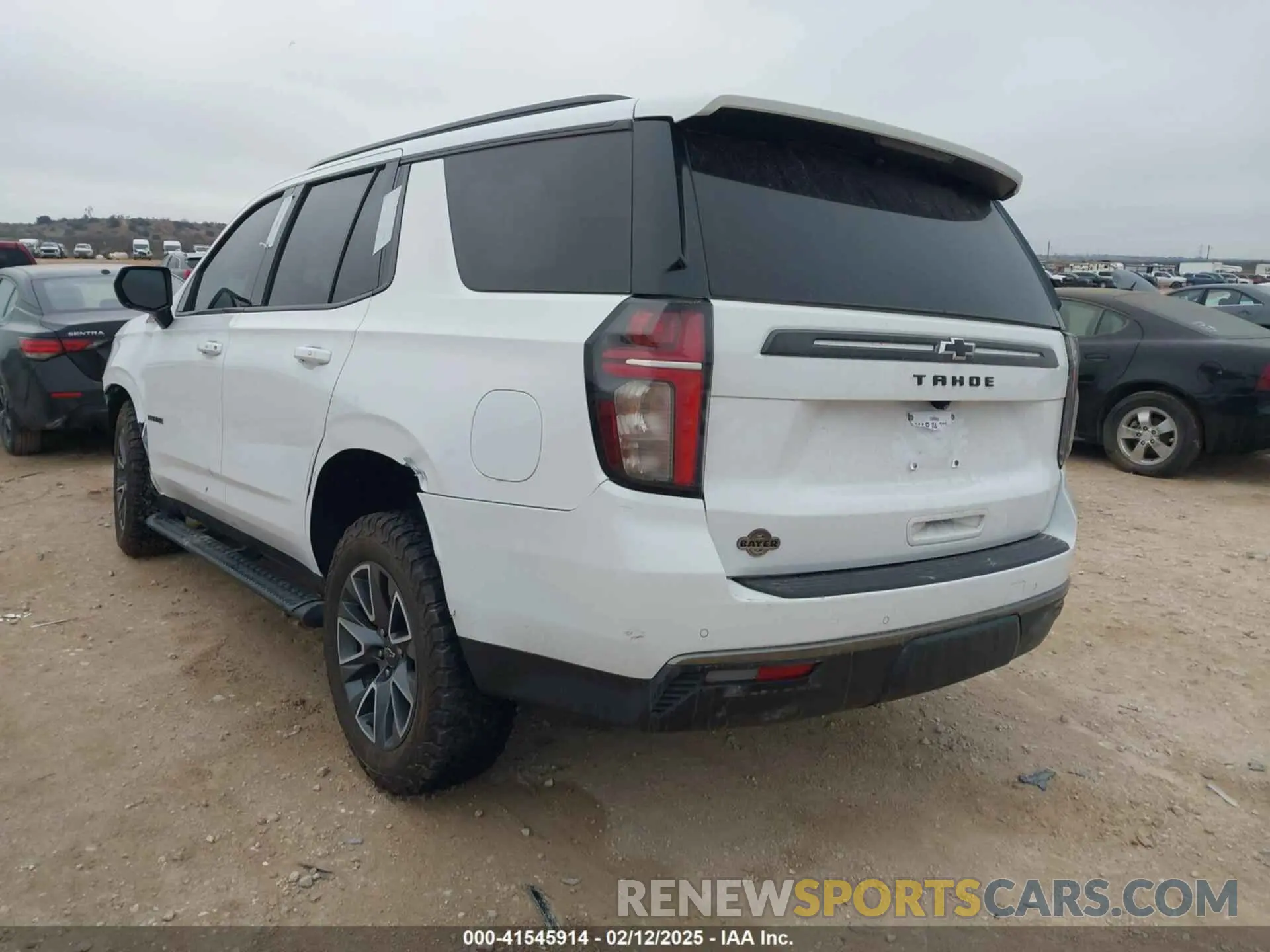 3 Photograph of a damaged car 1GNSKPKD1MR420533 CHEVROLET TAHOE 2021