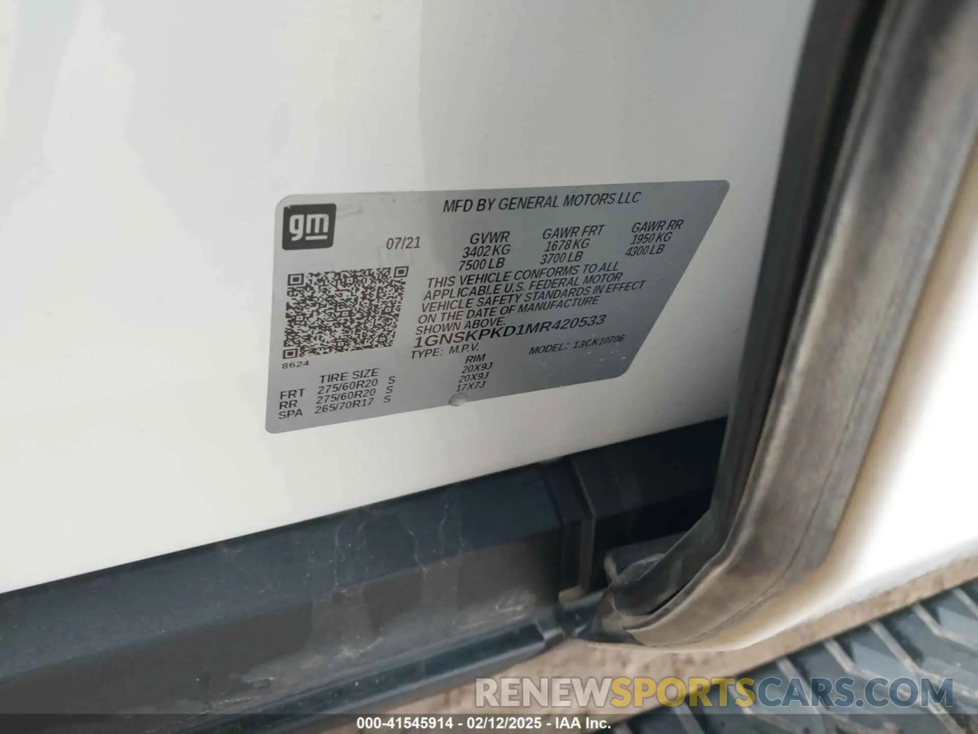 9 Photograph of a damaged car 1GNSKPKD1MR420533 CHEVROLET TAHOE 2021