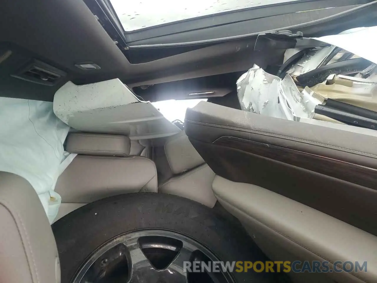 10 Photograph of a damaged car 1GNSKPKD3MR302080 CHEVROLET TAHOE 2021